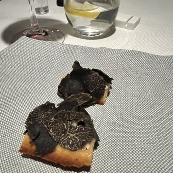 Lars Amsterdam - Amuse bouche - bread with winter truffle - Restaurants Near Me - Amsterdam, New Hampshire