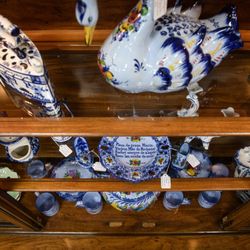 Nita Jean’s Antiques & Museum