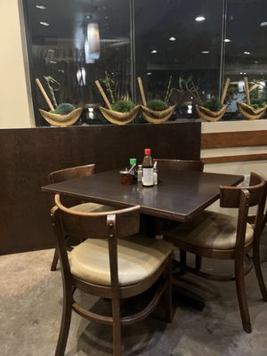 Mai's Restaurant by null
