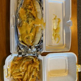 Erwin's Bahama and garlic cheese fries Erwin's Bahama and garlic cheese fries
