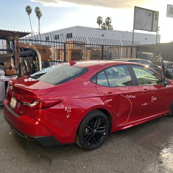 Socal Auto Body and General - Body Shops Near Me - Northridge, California Socal Auto Body and General - Body Shops Near Me - Northridge, California