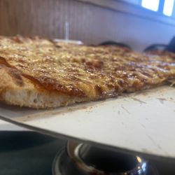 Bellacino's Pizza & Grinders - Pepperoni pizza
