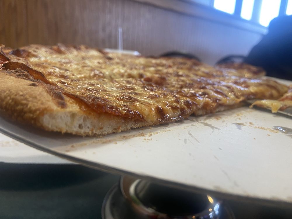 Bellacino's Pizza & Grinders