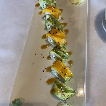 Street Ninja - Yasai Roll with mango - Asian Fusion Near Me - Bentonville, Arkansas