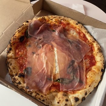 il Canale - La Regina - Italian Near Me - Washington, DC, District of Columbia