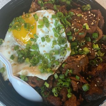 Parlor - They got the flavor right but the rice was seating in a pool of oil...It was way to greasy - Food Court Near Me - Kansas City, Missouri Parlor - They got the flavor right but the rice was seating in a pool of oil...It was way to greasy - Food Court Near Me - Kansas City, Missouri