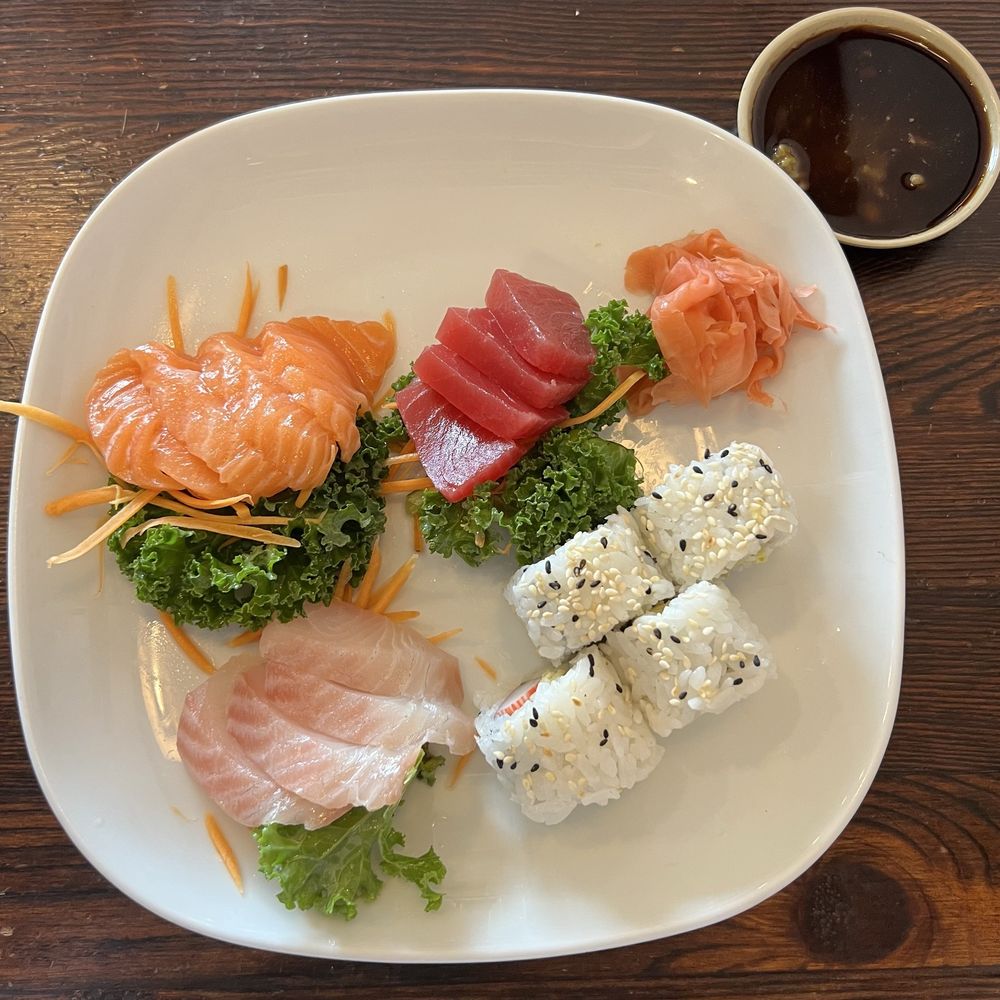 Sushin Japanese Restaurant - Sashimi lunch special - Japanese Near Me - Miami, Florida Sushin Japanese Restaurant - Sashimi lunch special - Japanese Near Me - Miami, Florida