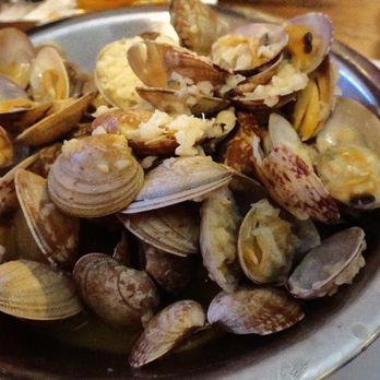 Sasquatch Tavern and Grill - steamed clams - American Near Me - Verdi, Nevada