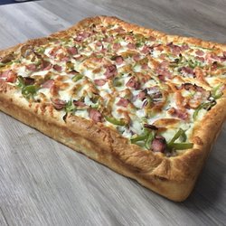 Chicago Deep Dish Pizza