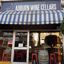 Auburn Wine Cellars & Provedore - Entrance