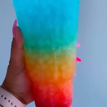 Gahanna Nutrition - a hand holding a colorful drink - Juice Bars & Smoothies Near Me - Edison, Ohio Gahanna Nutrition - a hand holding a colorful drink - Juice Bars & Smoothies Near Me - Edison, Ohio