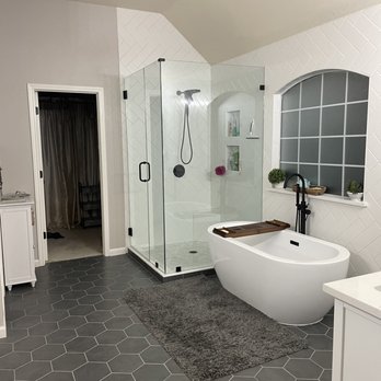 ATX Remodeling - a large bathroom with a walk in shower - General Contractors Near Me - Austin, Texas ATX Remodeling - a large bathroom with a walk in shower - General Contractors Near Me - Austin, Texas