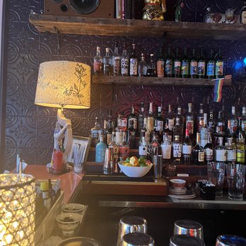 Bon Ton - Cajun/Creole Near Me - Atlanta, Georgia