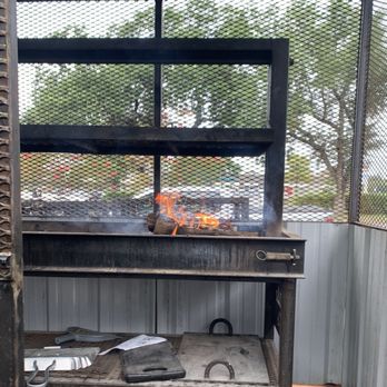 Interstellar BBQ - Post lunch tour of their pit and nice educational tips. - Barbeque Near Me - Austin, Texas