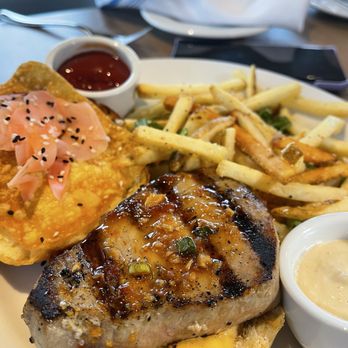 Six & Sky Rooftop Grille - Tuna Sandwich - Steakhouses Near Me - Roanoke, Virginia