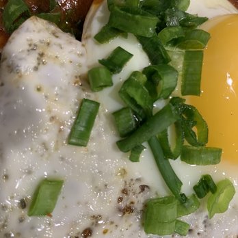Shootz - Green onions sprinkled by bare hand from person handling register. - Hawaiian Near Me - Ontario, California Shootz - Green onions sprinkled by bare hand from person handling register. - Hawaiian Near Me - Ontario, California