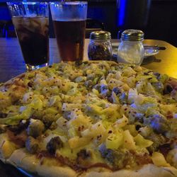 D Pizza Joint - Meatlovers with pineapple and banana peppers