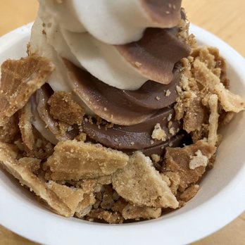 Eb & Bean - a bowl of ice cream with a spoon sticking out of it - Ice Cream & Frozen Yogurt Near Me - Portland, Oregon Eb & Bean - a bowl of ice cream with a spoon sticking out of it - Ice Cream & Frozen Yogurt Near Me - Portland, Oregon