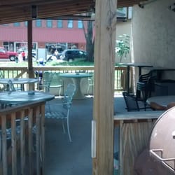 Newly built patio in the back. Right downtown.