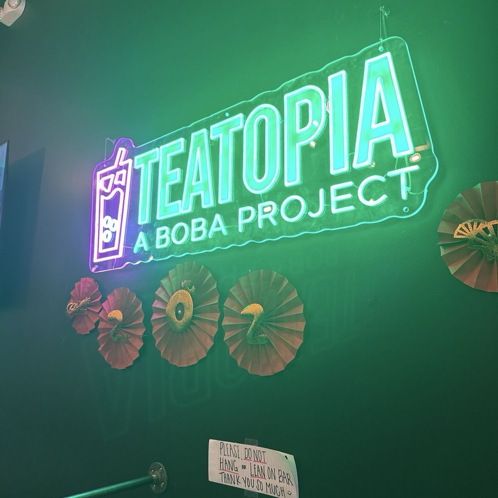 Teatopia - neon light decor - Bubble Tea Near Me - Long Beach, California