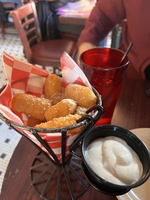 Roscoe's Tavern by null