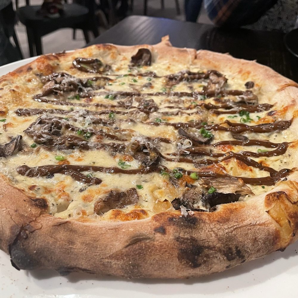 Graffito Pizza - Funghi - Pizza Near Me - Savannah, Georgia Graffito Pizza - Funghi - Pizza Near Me - Savannah, Georgia