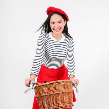 Photo Up - Parisian Cliché - shooting en studio - Session Photography Near Me - Paris, 75