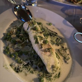Maple & Ash - Steakhouses Near Me - Chicago, Illinois