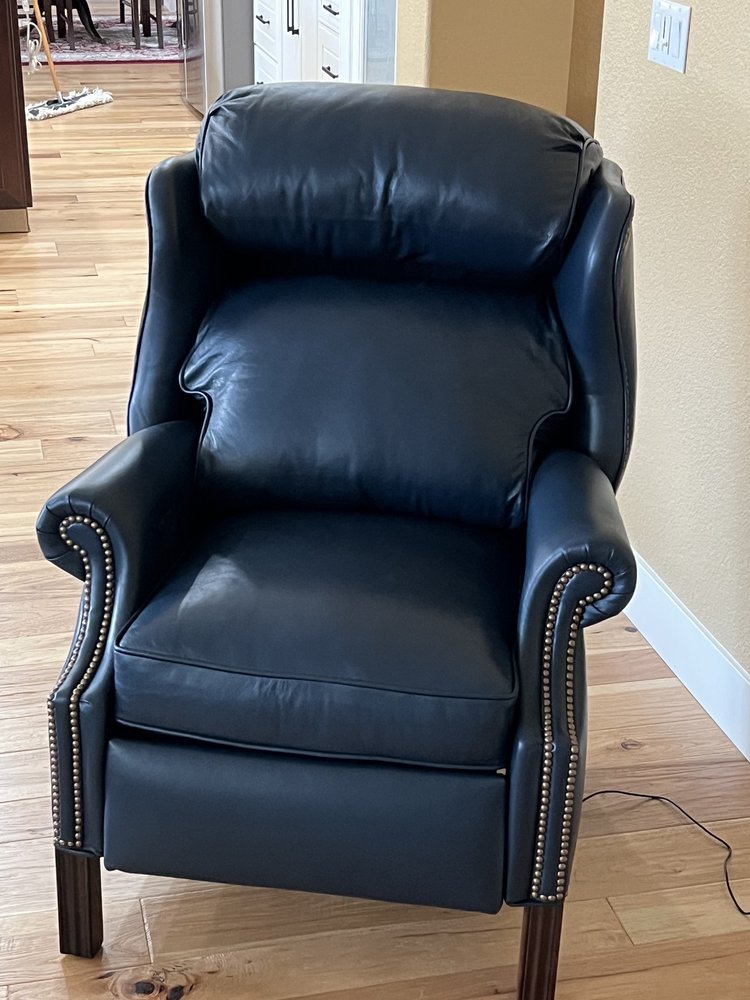 Shannon's House - upholstery in Orangevale, CA