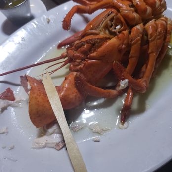 The Rum Runner - They serve lobster but don't offer lobster forks. Really? These wooden substitutes don't quite cut the mustard. - Seafood Near Me - Sea Bright, New Jersey The Rum Runner - They serve lobster but don't offer lobster forks. Really? These wooden substitutes don't quite cut the mustard. - Seafood Near Me - Sea Bright, New Jersey