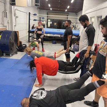 Oasis Pro - It starts with heart. Do you think you have what it takes? Are ready to chase your dreams and make them a reality!? - Sports Clubs Near Me - Berkeley, California