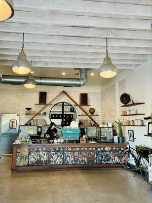 Menotti's Coffee Stop by null