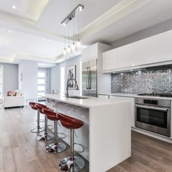 Cedar Hills Contracting - Custom Home Builder
