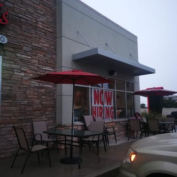 Ripieno's - Outdoor Seating - Pizza Near Me - Ocean City, Maryland