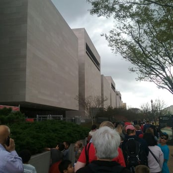 Smithsonian - Line outside - Museums Near Me - Washington, DC, District of Columbia Smithsonian - Line outside - Museums Near Me - Washington, DC, District of Columbia