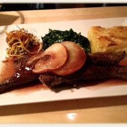 Brasserie Gero - Kalbsleber mit Kartoffelgratin und Spinat