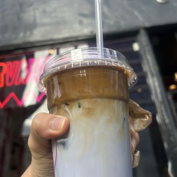 Nirvana Soul Coffee - Ube latte - Cafes Near Me - San Francisco, California