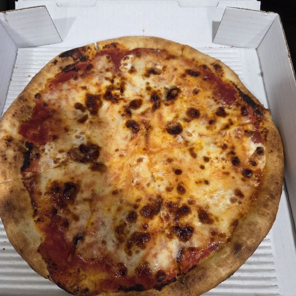 Wonder Deer Park - Alanza Cheese Pizza $9.95 (pre warm up) - Food Delivery Services Near Me - Deer Park, New York Wonder Deer Park - Alanza Cheese Pizza $9.95 (pre warm up) - Food Delivery Services Near Me - Deer Park, New York