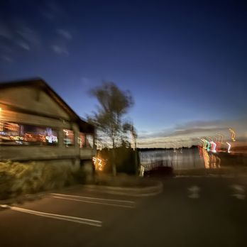 Salt Creek Grille - New American Near Me - Rumson, New Jersey