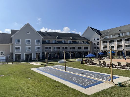 The Lodge at Geneva-on-the-Lake by null