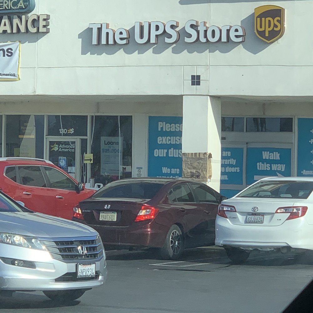 The best UPS Store in Hemet