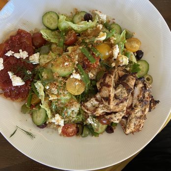 Henry's Palm Beach - Greek salad - Bars Near Me - Palm Beach, Florida Henry's Palm Beach - Greek salad - Bars Near Me - Palm Beach, Florida