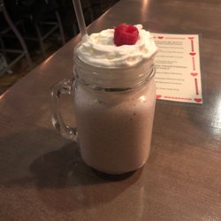 BJ’s M Street Tavern & Oyster Bar - The love shake