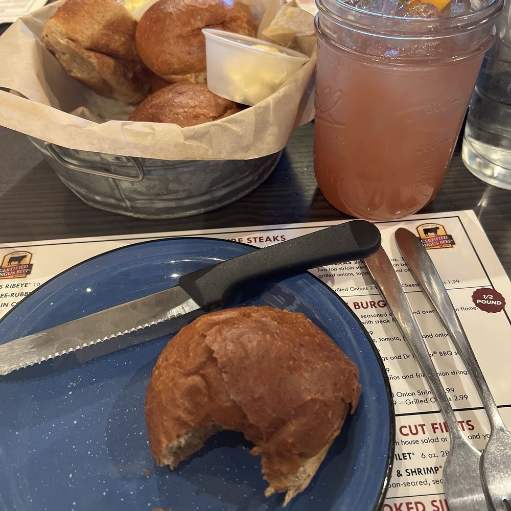 Hoffbrau Steak & Grill House - Patio punch cocktail and fresh rolls - Steakhouses Near Me - Benbrook, Texas
