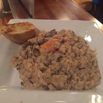 Finback Alehouse - Lobster and mushroom risotto - Gastropubs Near Me - Bar Harbor, Maine Finback Alehouse - Lobster and mushroom risotto - Gastropubs Near Me - Bar Harbor, Maine