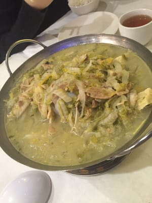 Auntie Guan's Kitchen 辽宁饭店 by null