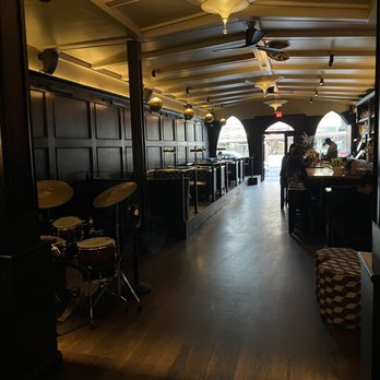 GEELOU - Updated August 2024 - 23 Photos & 40 Reviews - 3251 Scott St ...