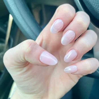 Pearl Nails and Spa - Manicure by Jenny - Nail Salons Near Me - Long Beach, California