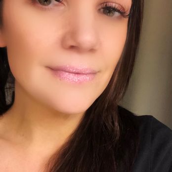 Glamorous Tans & Lashes - New set of glamorous beautiful lashes! - Spray Tanning Near Me - Stateline, Nevada