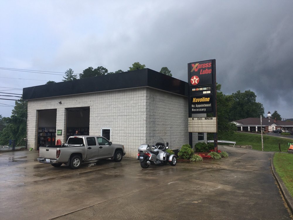 XPRESS LUBE MURPHY Updated July 2024 238 Peachtree St, Murphy